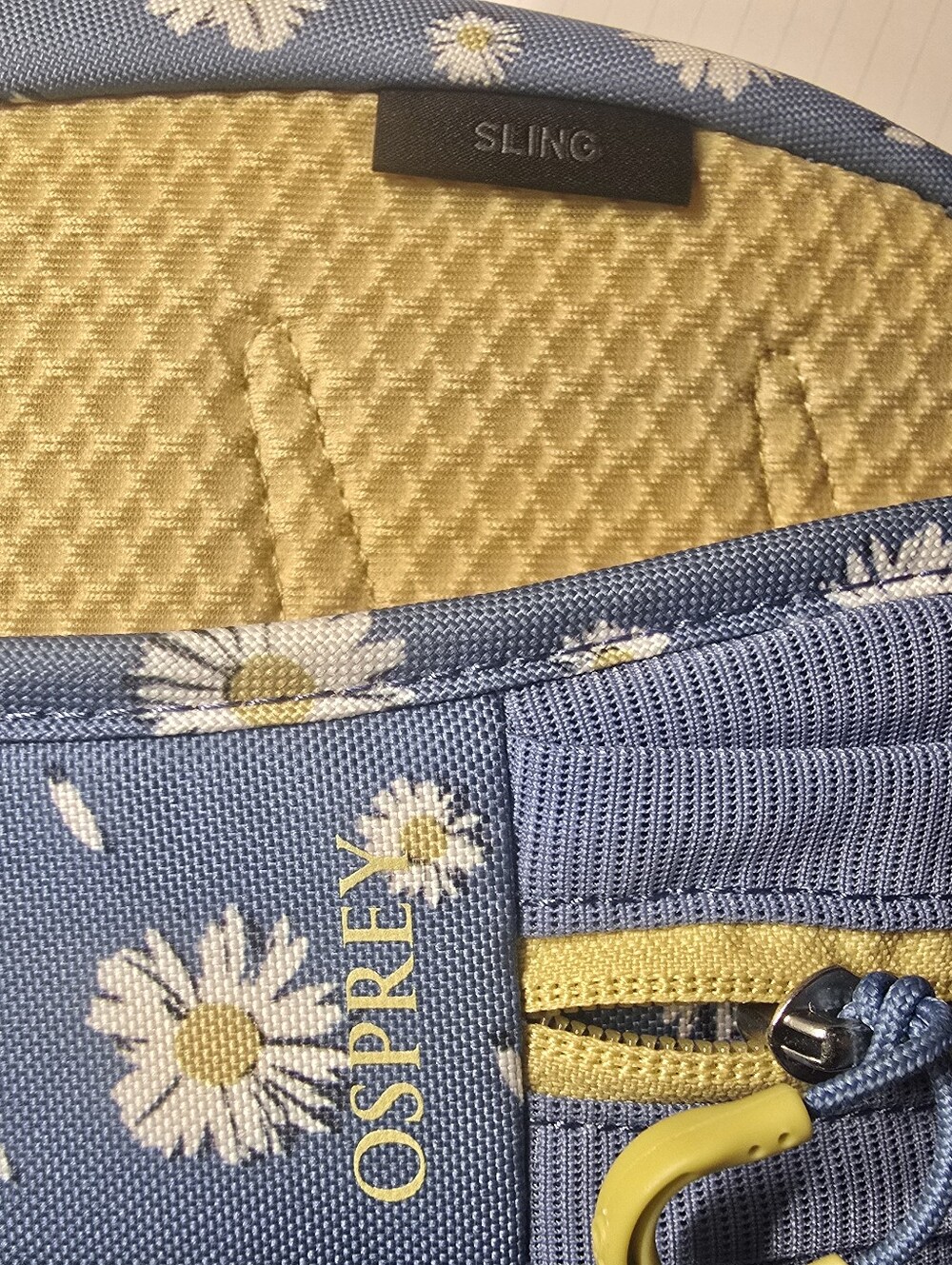 OSPREY Daylite Backpack in Blue Daisy Print with Yellow Accents - Picture 6 of 6